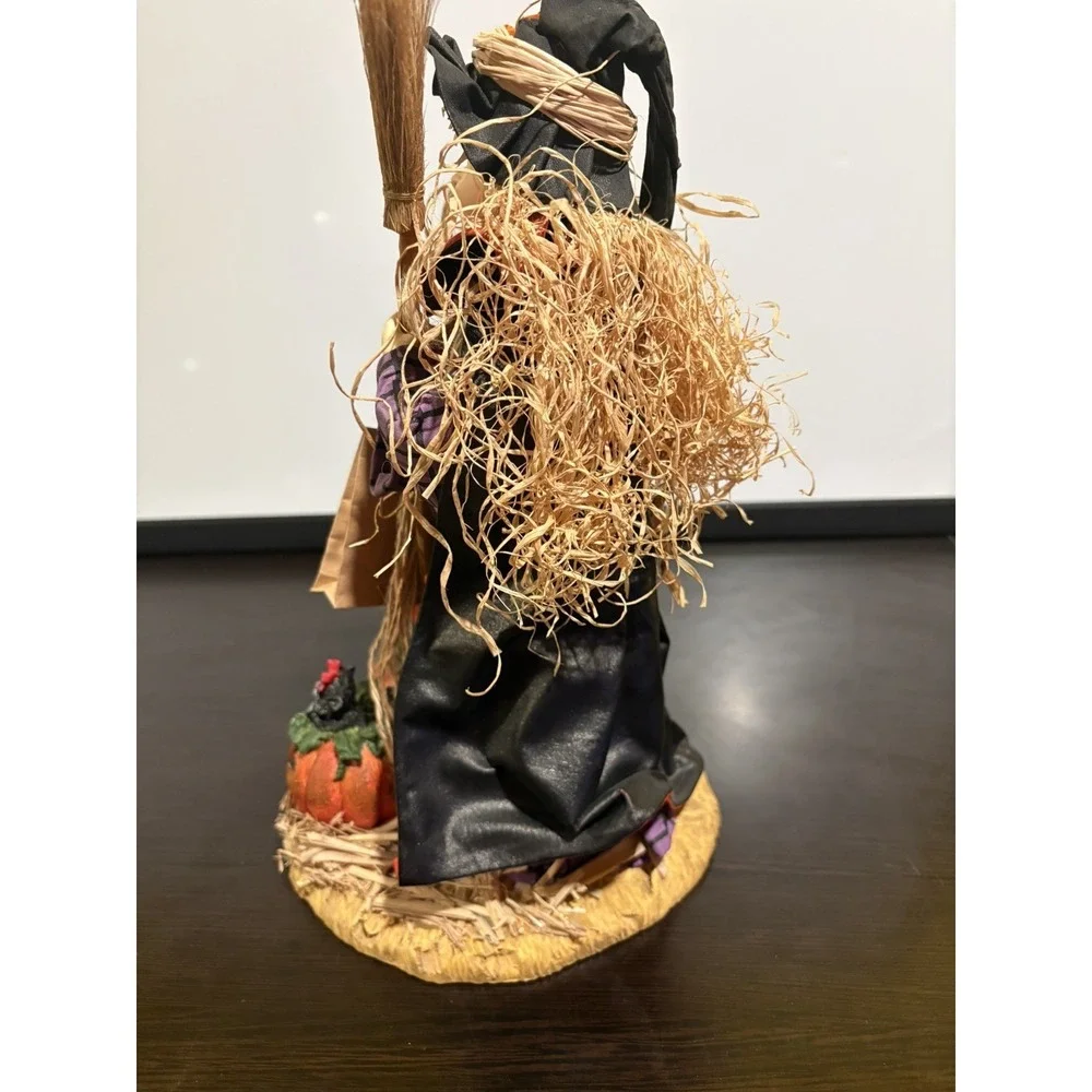 Vintage Paper Mache 12